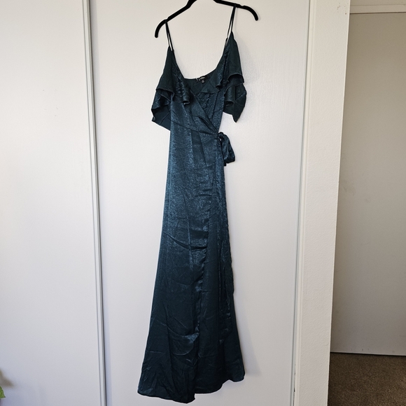 Lulus Moriah Emerald Green Satin Wrap Maxi Dress Medium - Picture 5 of 7